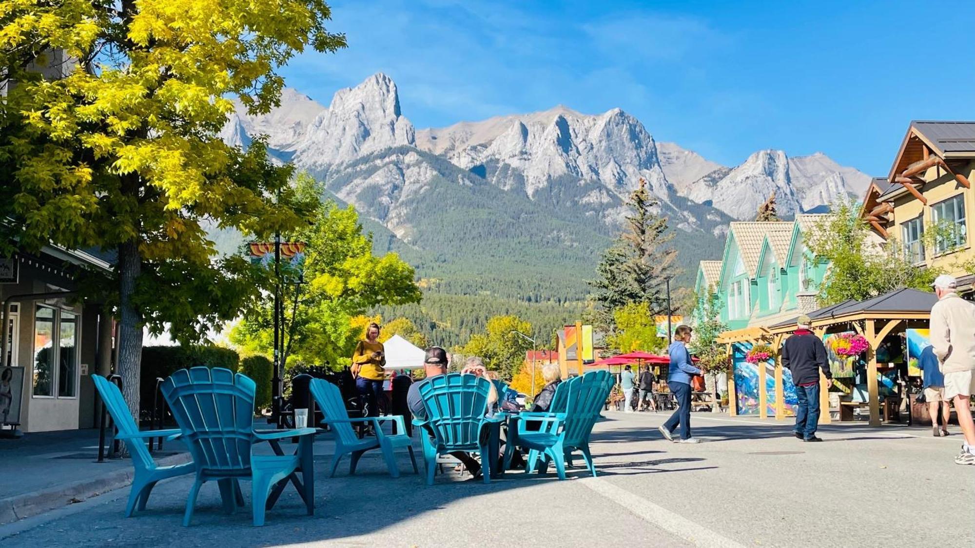 Appartement Unit #201 Cozy Mountain View 1Br In Dt à Canmore Extérieur photo